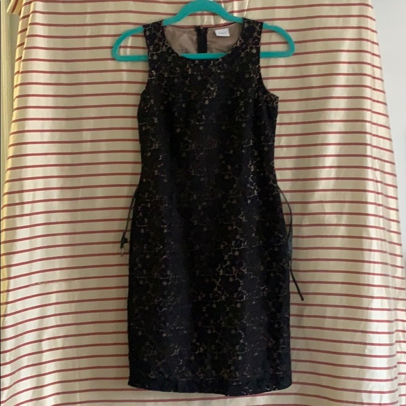 Black over lace dress - Picture 3 of 4